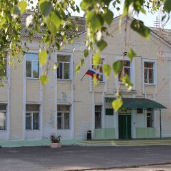 Школа 10 Гусь-Хрустальный.jpg